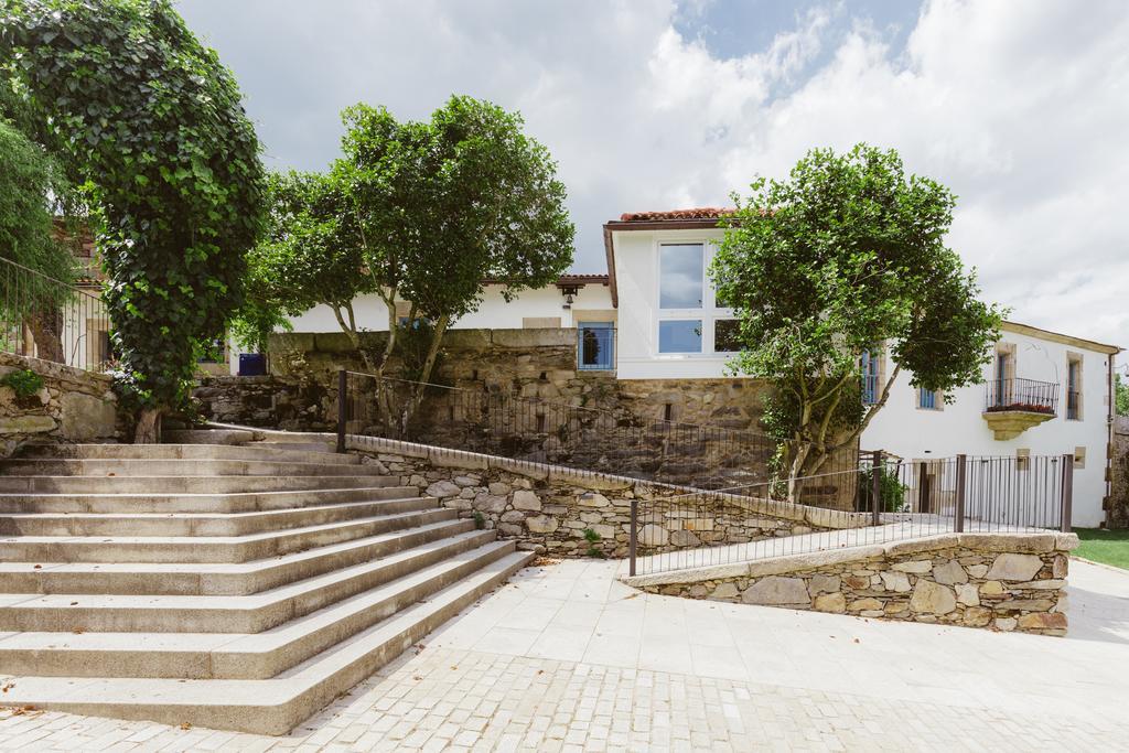 Pazo Da Pena Manzaneda Hotel Exterior photo
