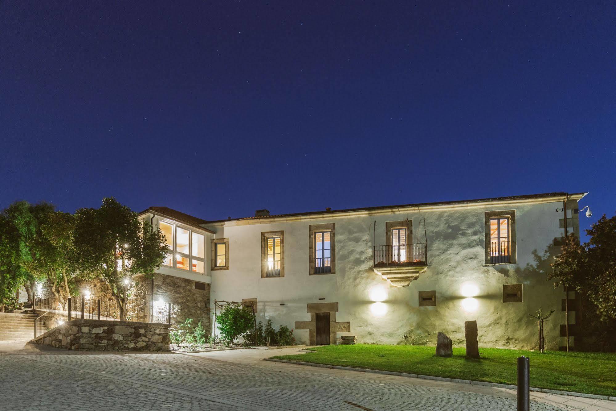Pazo Da Pena Manzaneda Hotel Exterior photo