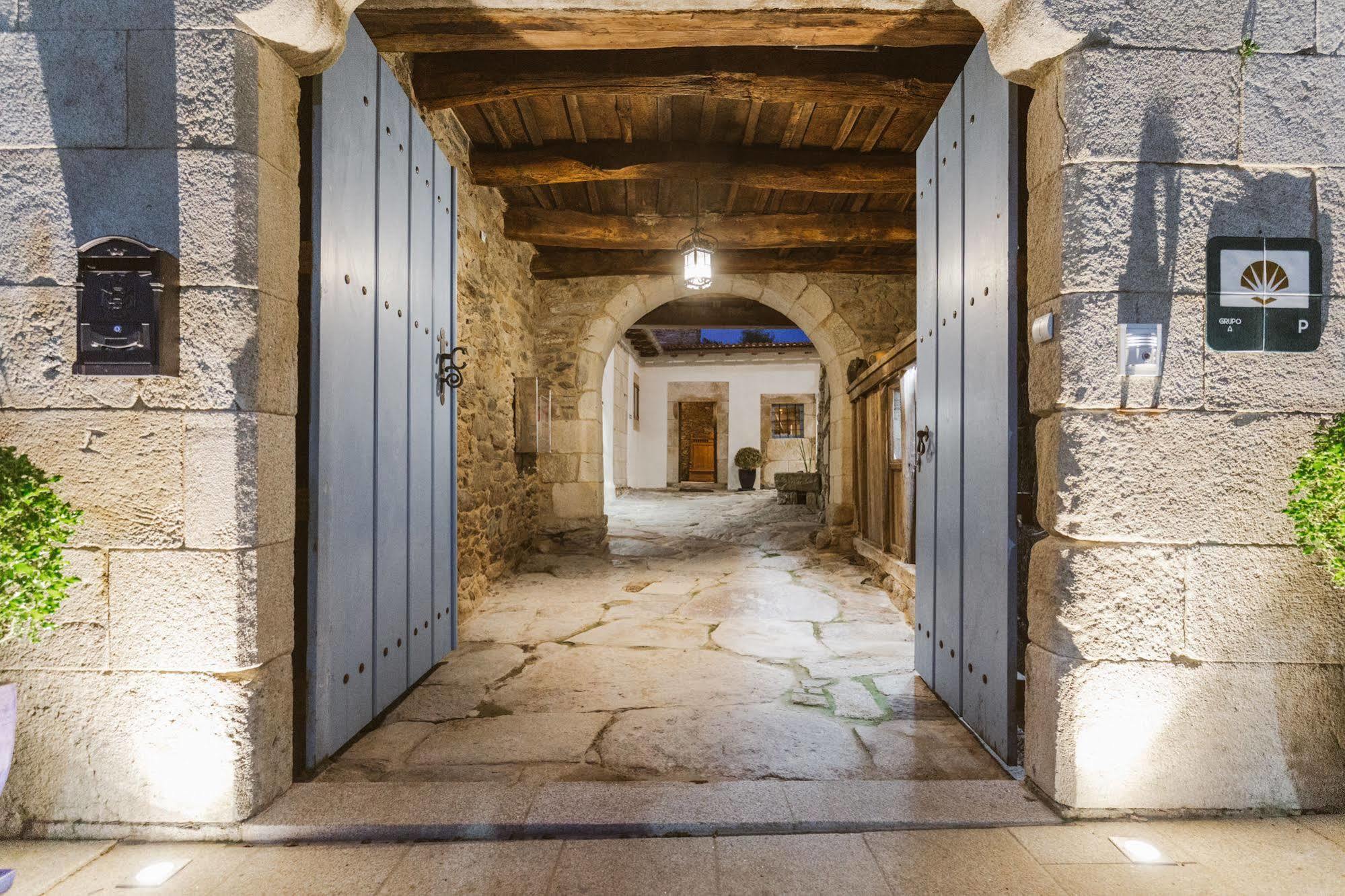 Pazo Da Pena Manzaneda Hotel Exterior photo