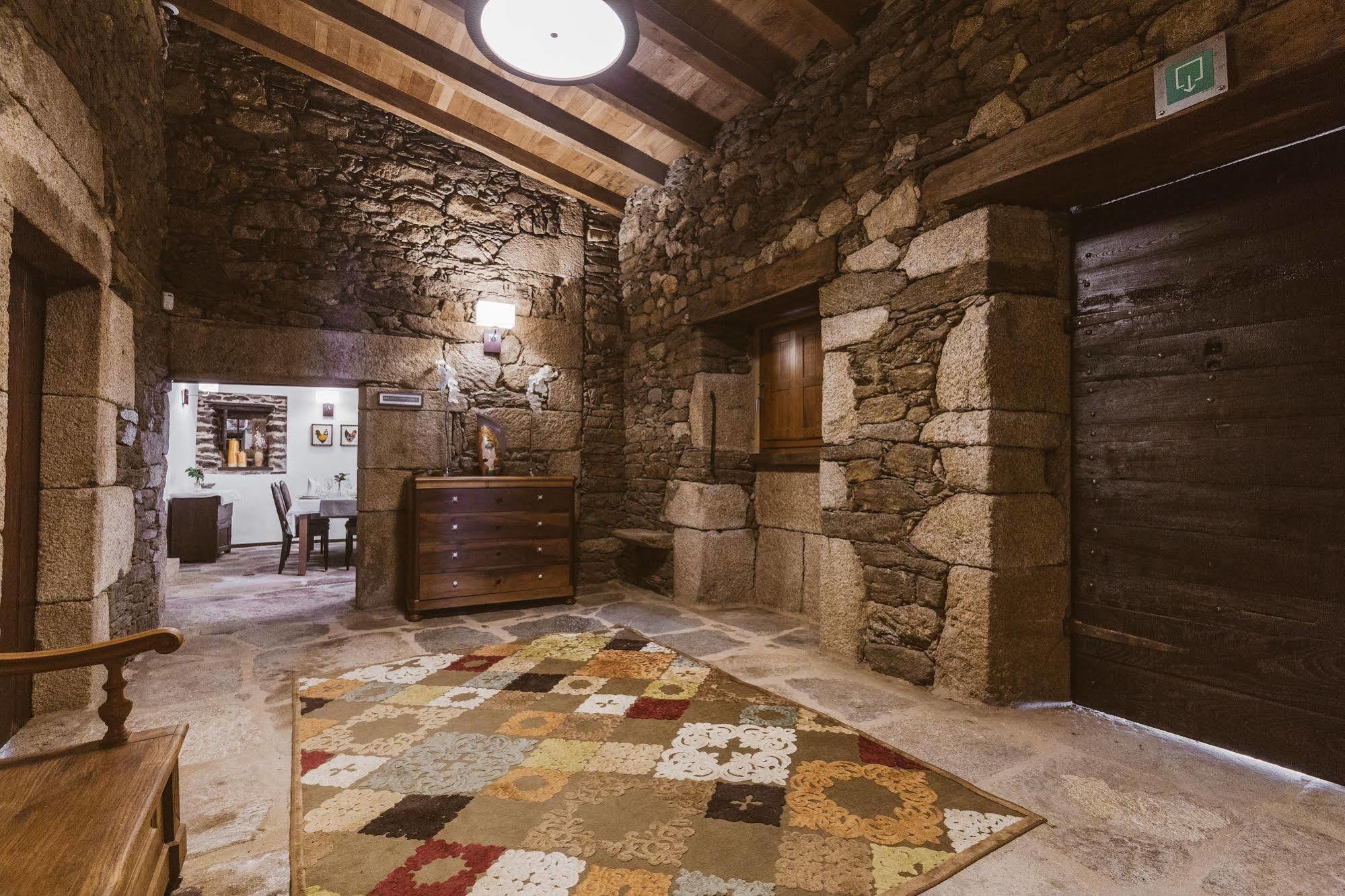 Pazo Da Pena Manzaneda Hotel Exterior photo